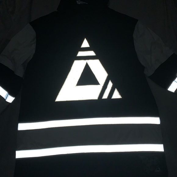 Control Sector Hoodie - Winter 2014 Collection - Picture 2 of 6